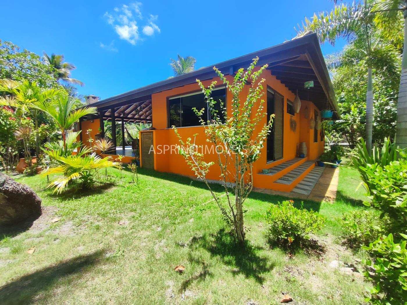 Casa à venda com 3 quartos, 3144m² - Foto 1