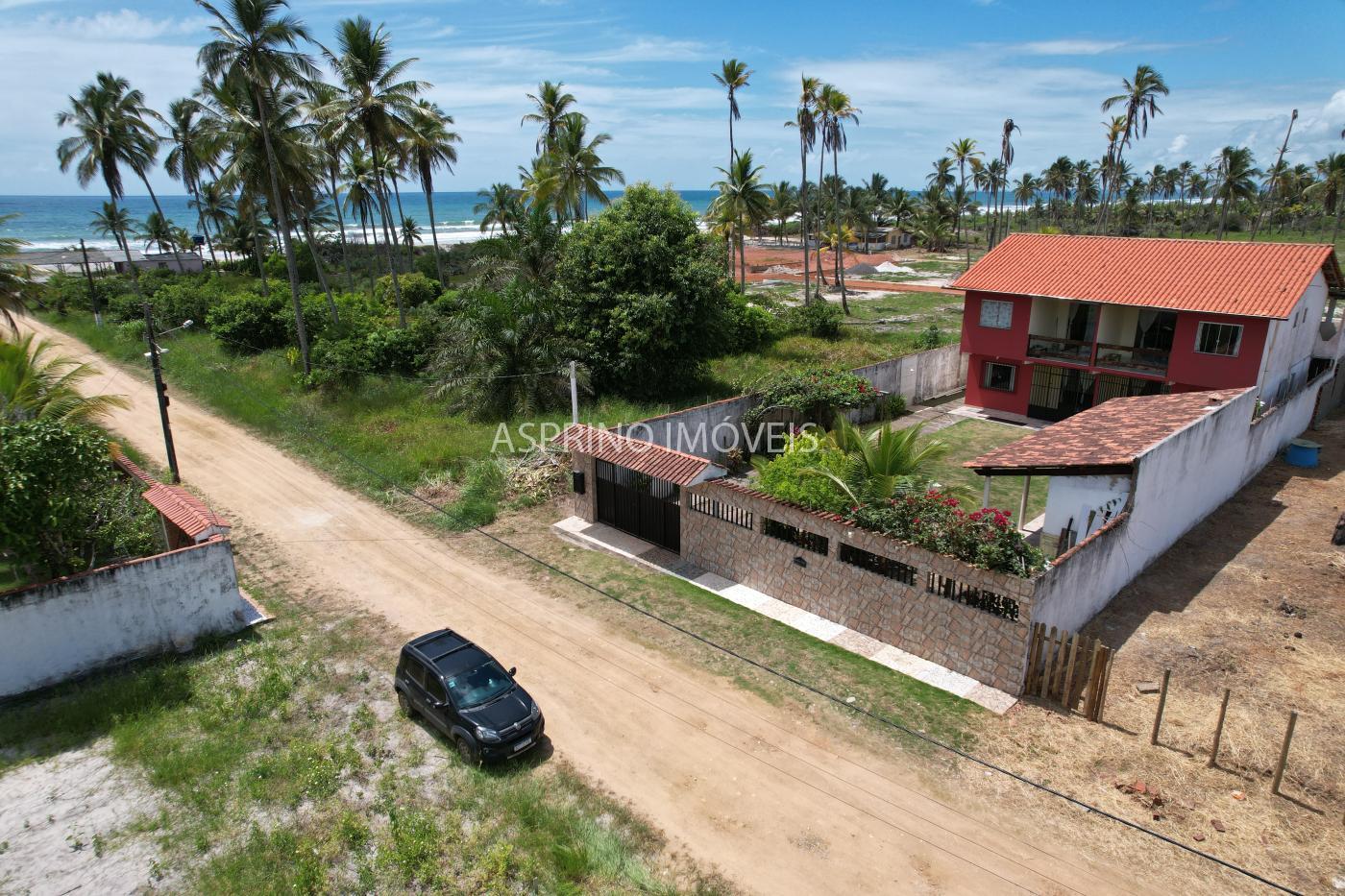 Casa à venda com 8 quartos, 250m² - Foto 6