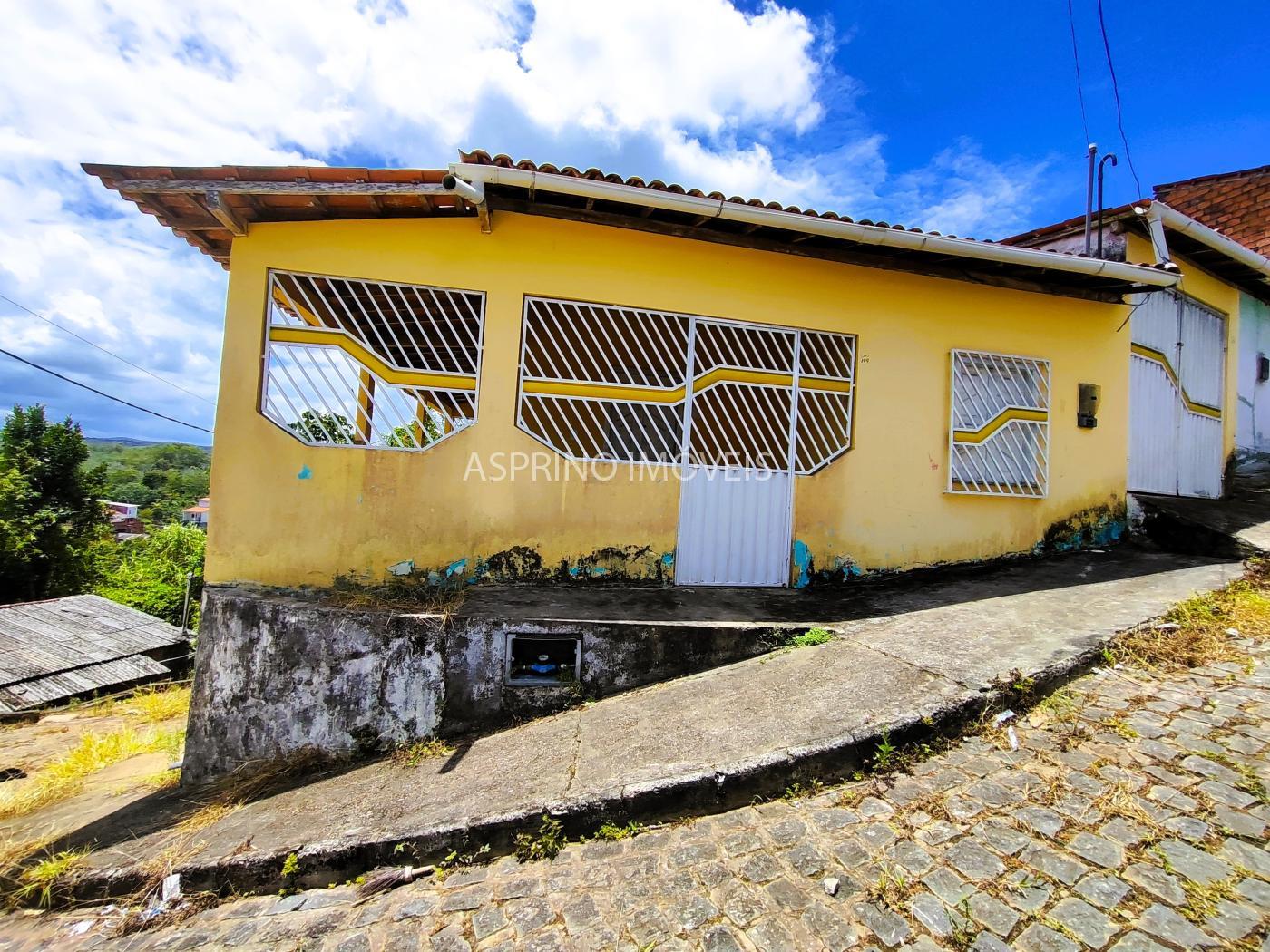 Casa à venda com 2 quartos, 50m² - Foto 1