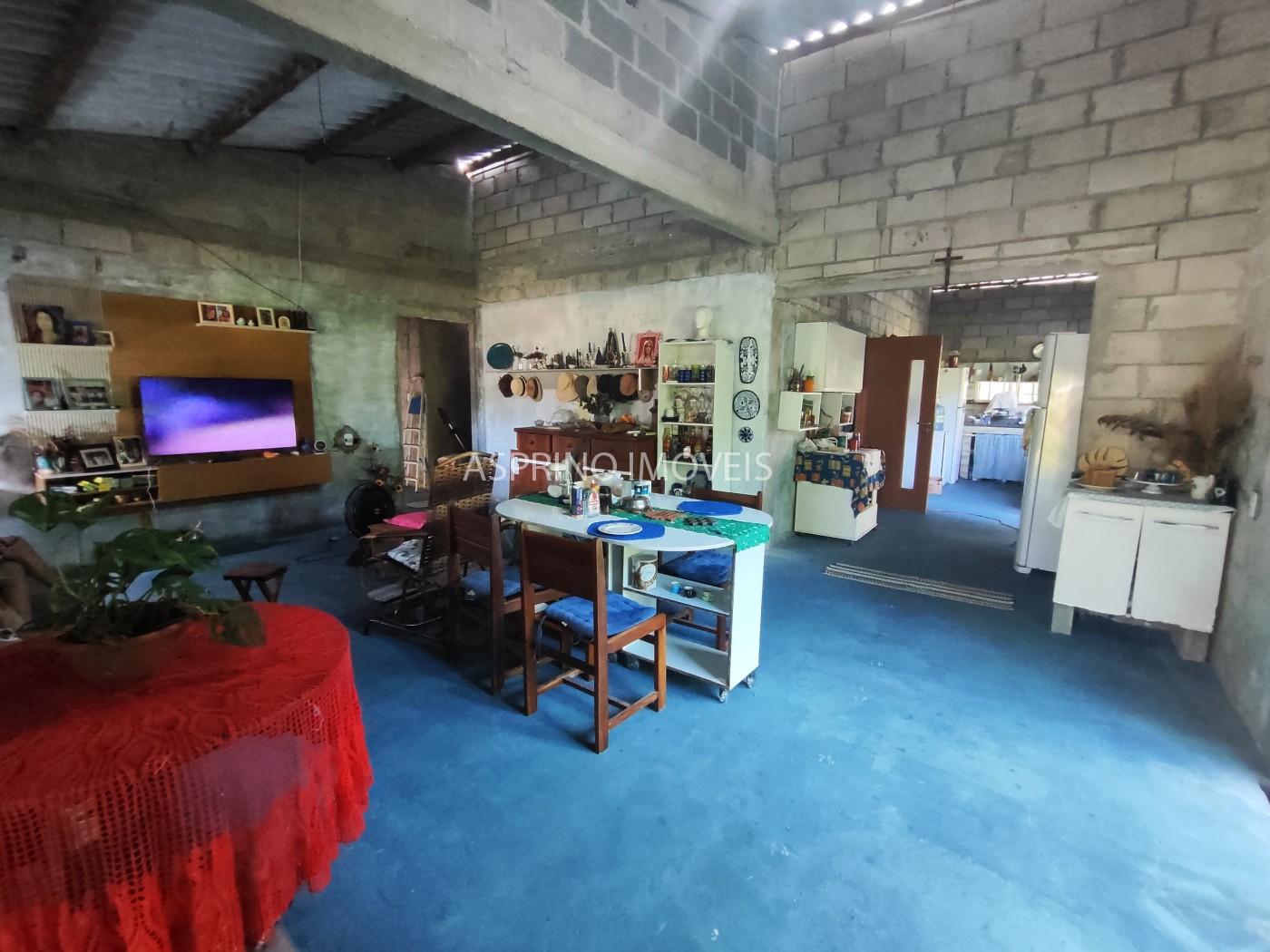 Casa à venda com 2 quartos, 150m² - Foto 5