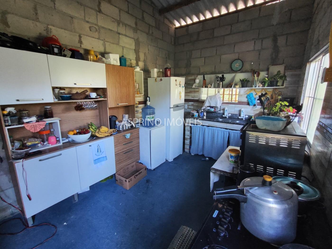 Casa à venda com 2 quartos, 150m² - Foto 8