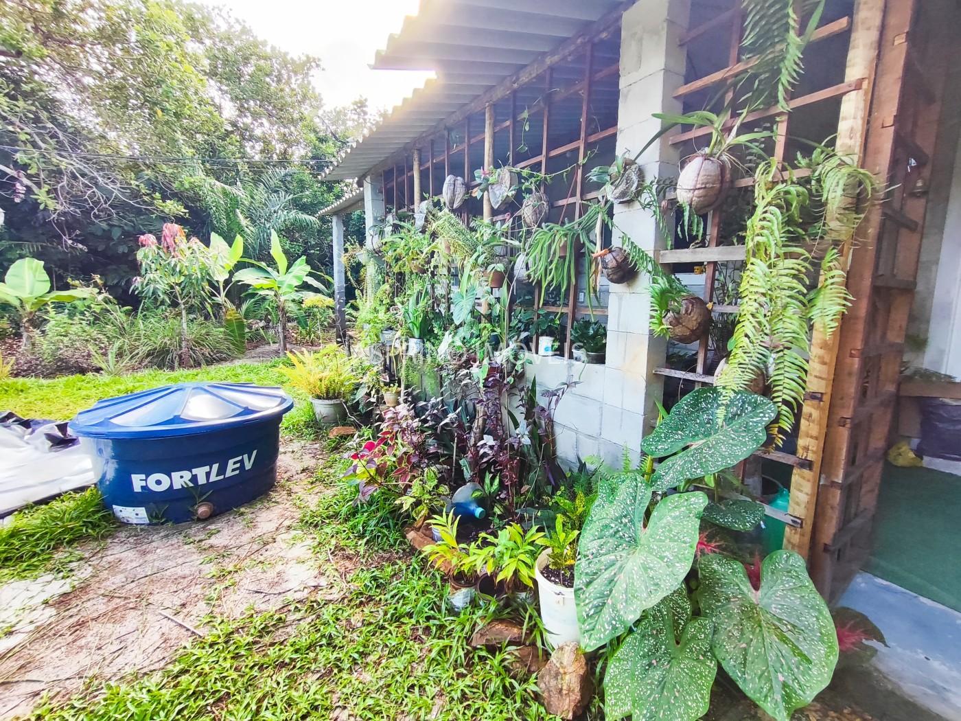 Casa à venda com 2 quartos, 150m² - Foto 3