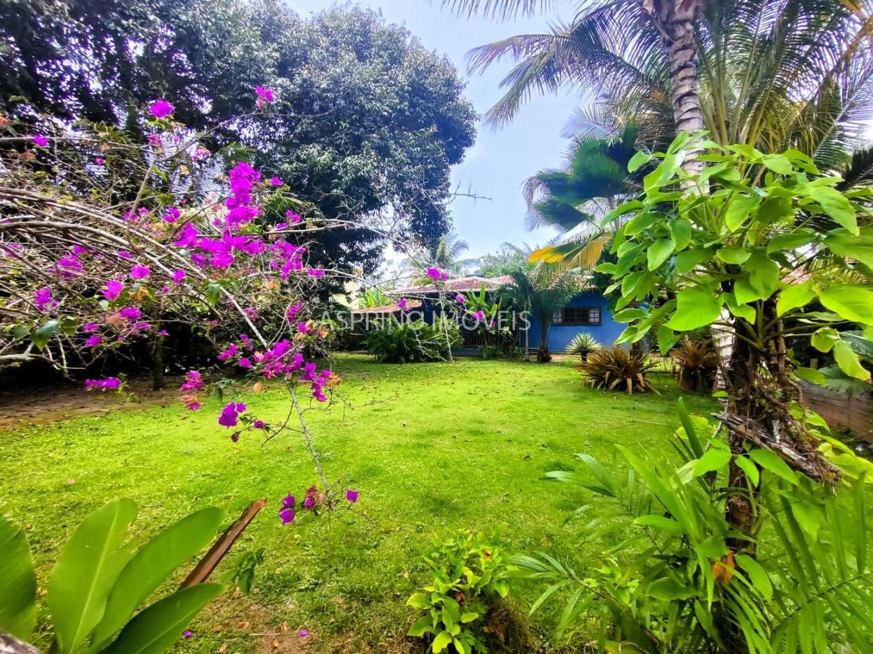 Casa à venda com 3 quartos, 760m² - Foto 1